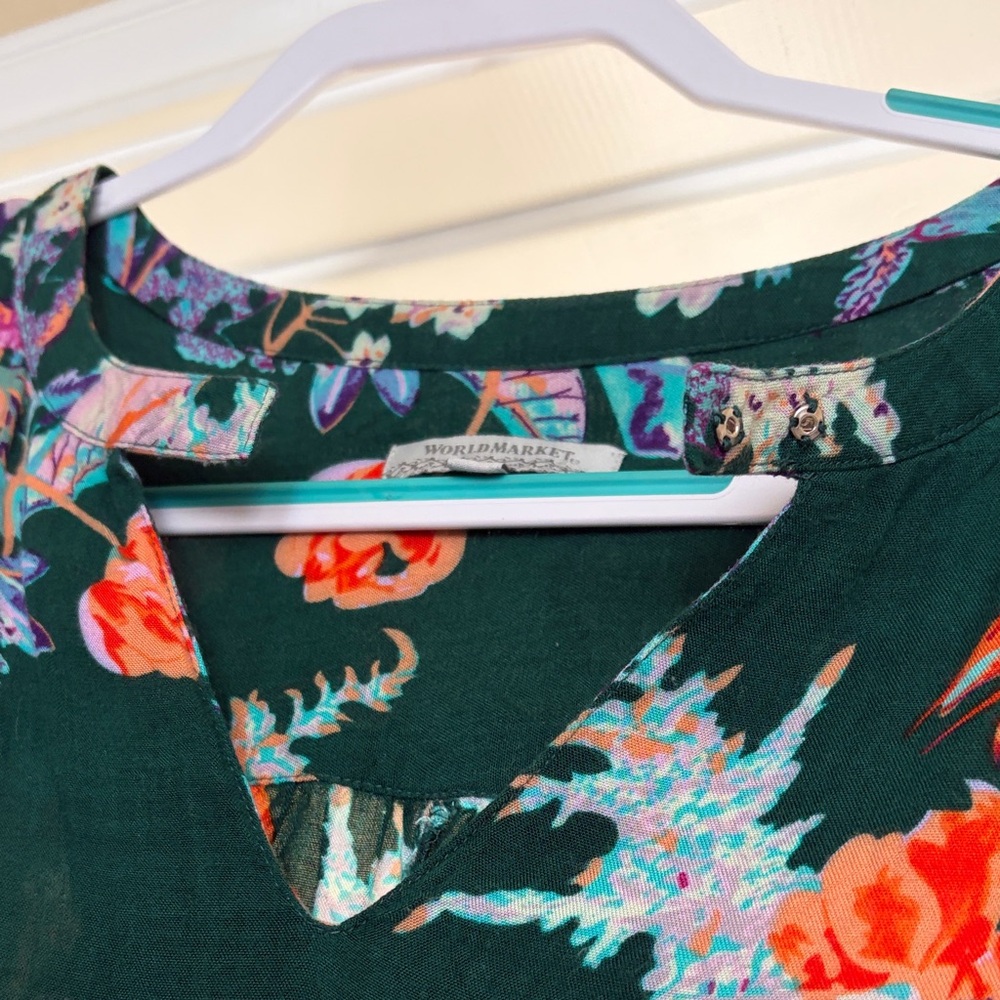 World market Floral Women's Top - Green - Picture 6 of 8